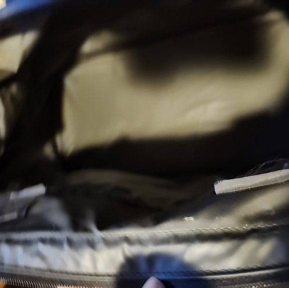 Calvin Klein Detatchable crossbody messenger travel bag w logos, small b… - Picture 8 of 16